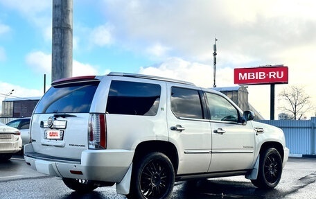 Cadillac Escalade III, 2011 год, 2 050 000 рублей, 9 фотография