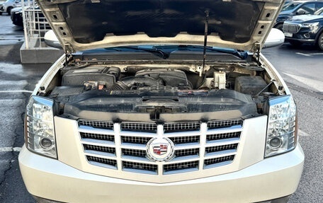 Cadillac Escalade III, 2011 год, 2 050 000 рублей, 4 фотография