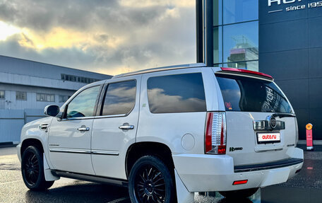 Cadillac Escalade III, 2011 год, 2 050 000 рублей, 11 фотография