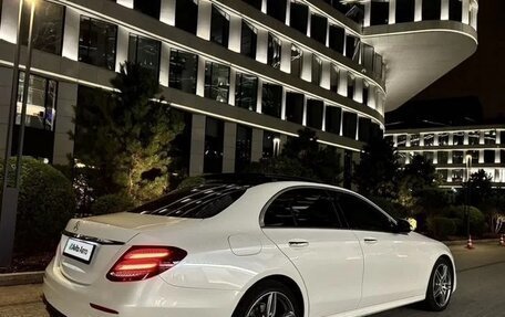 Mercedes-Benz E-Класс, 2016 год, 2 450 000 рублей, 27 фотография