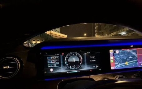 Mercedes-Benz E-Класс, 2016 год, 2 450 000 рублей, 29 фотография