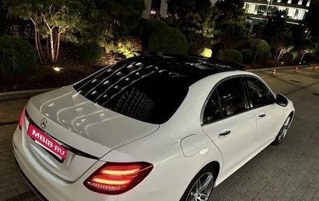 Mercedes-Benz E-Класс, 2016 год, 2 450 000 рублей, 7 фотография