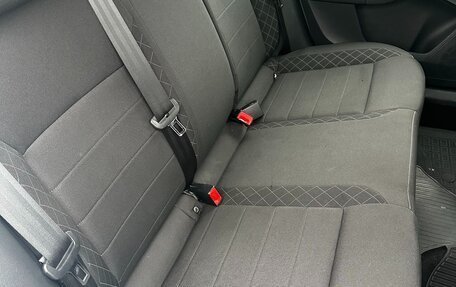 Skoda Rapid II, 2021 год, 2 200 000 рублей, 13 фотография