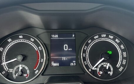 Skoda Rapid II, 2021 год, 2 200 000 рублей, 21 фотография