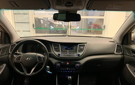 Hyundai Tucson III, 2017 год, 1 900 000 рублей, 12 фотография