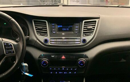 Hyundai Tucson III, 2017 год, 1 900 000 рублей, 13 фотография