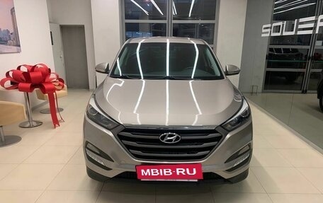 Hyundai Tucson III, 2017 год, 1 900 000 рублей, 2 фотография
