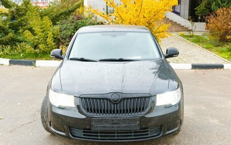 Skoda Superb III рестайлинг, 2008 год, 1 100 000 рублей, 2 фотография