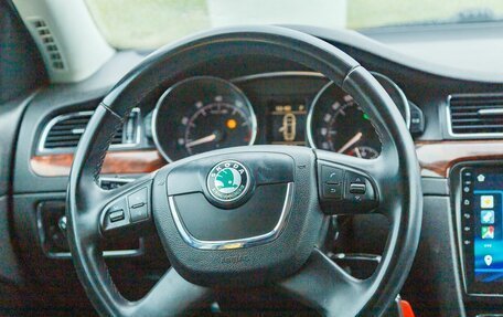 Skoda Superb III рестайлинг, 2008 год, 1 100 000 рублей, 10 фотография