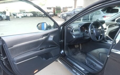 Toyota Camry, 2023 год, 3 580 000 рублей, 6 фотография