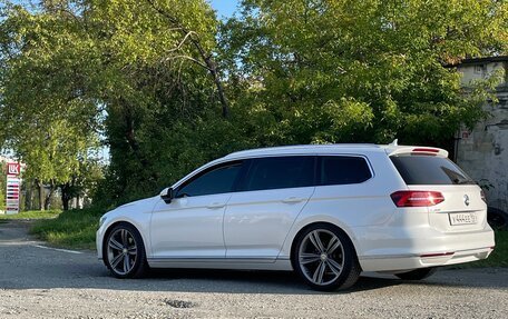 Volkswagen Passat B8 рестайлинг, 2016 год, 2 050 000 рублей, 12 фотография