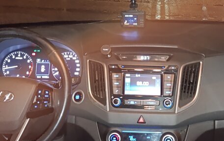 Hyundai Creta I рестайлинг, 2018 год, 1 800 000 рублей, 4 фотография