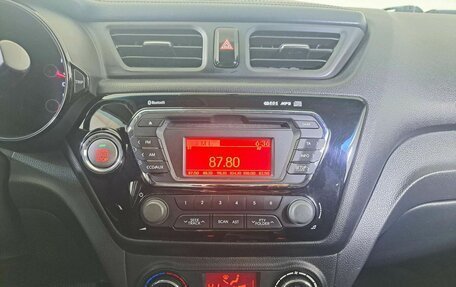 KIA Rio III рестайлинг, 2013 год, 810 000 рублей, 15 фотография