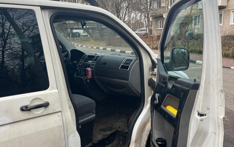 Volkswagen Transporter T5 рестайлинг, 2006 год, 850 000 рублей, 13 фотография