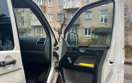 Volkswagen Transporter T5 рестайлинг, 2006 год, 850 000 рублей, 15 фотография