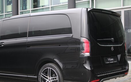 Mercedes-Benz V-Класс, 2024 год, 18 900 000 рублей, 15 фотография