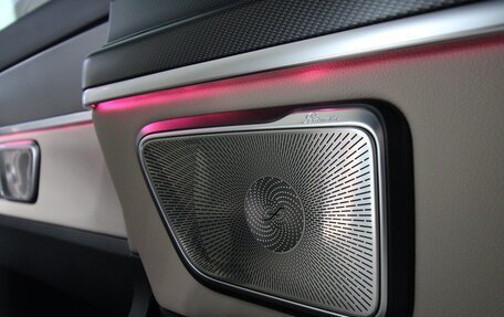 Mercedes-Benz V-Класс, 2024 год, 18 900 000 рублей, 26 фотография