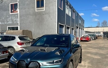 BMW iX, 2021 год, 6 050 000 рублей, 3 фотография