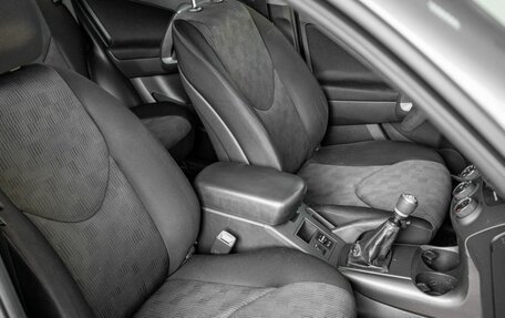 Toyota RAV4, 2011 год, 1 859 500 рублей, 15 фотография