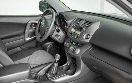 Toyota RAV4, 2011 год, 1 859 500 рублей, 16 фотография