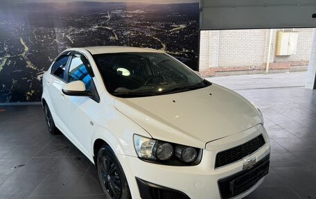 Chevrolet Aveo III, 2012 год, 600 000 рублей, 3 фотография