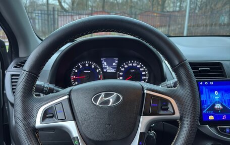 Hyundai Solaris II рестайлинг, 2013 год, 790 000 рублей, 34 фотография