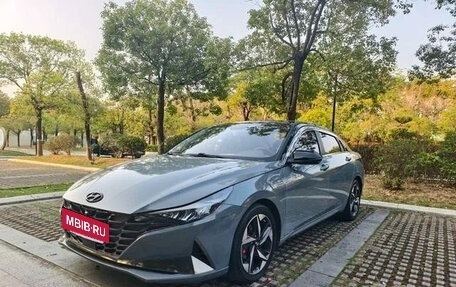 Hyundai Elantra, 2022 год, 1 180 000 рублей, 3 фотография