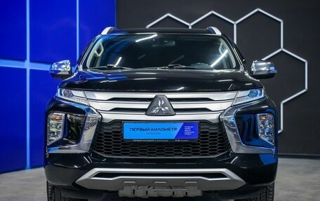 Mitsubishi Pajero Sport III рестайлинг, 2022 год, 3 600 000 рублей, 4 фотография