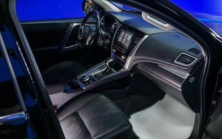 Mitsubishi Pajero Sport III рестайлинг, 2022 год, 3 600 000 рублей, 13 фотография