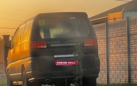 Nissan Elgrand I, 1997 год, 800 000 рублей, 1 фотография