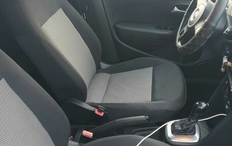 Volkswagen Polo VI (EU Market), 2013 год, 700 000 рублей, 14 фотография