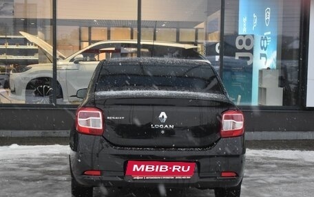 Renault Logan II, 2018 год, 767 000 рублей, 6 фотография