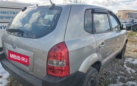 Hyundai Tucson III, 2009 год, 550 000 рублей, 12 фотография
