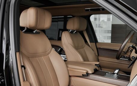 Land Rover Range Rover IV рестайлинг, 2024 год, 22 300 000 рублей, 8 фотография