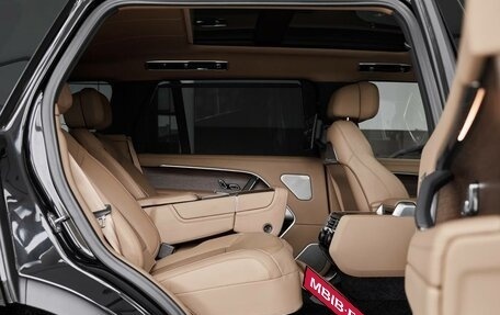 Land Rover Range Rover IV рестайлинг, 2024 год, 22 300 000 рублей, 12 фотография