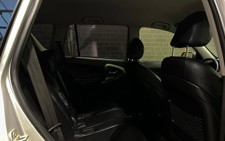 Toyota RAV4, 2006 год, 1 140 000 рублей, 9 фотография