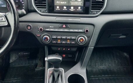 KIA Sportage IV рестайлинг, 2019 год, 2 130 000 рублей, 12 фотография