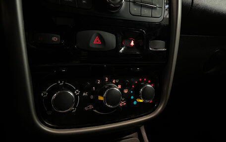 Renault Duster I рестайлинг, 2014 год, 890 000 рублей, 12 фотография