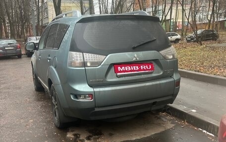 Mitsubishi Outlander III рестайлинг 3, 2007 год, 660 000 рублей, 1 фотография