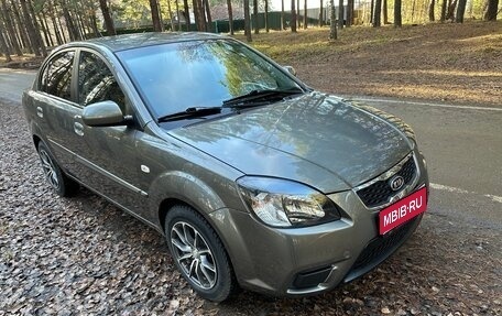 KIA Rio II, 2010 год, 450 000 рублей, 1 фотография