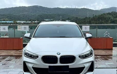 BMW 1 серия, 2023 год, 1 535 096 рублей, 2 фотография