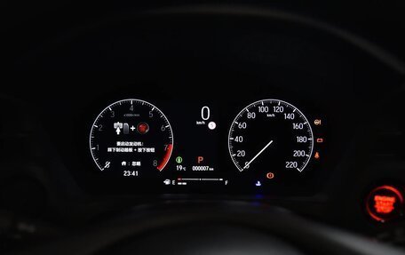 Honda Vezel, 2025 год, 2 320 000 рублей, 8 фотография