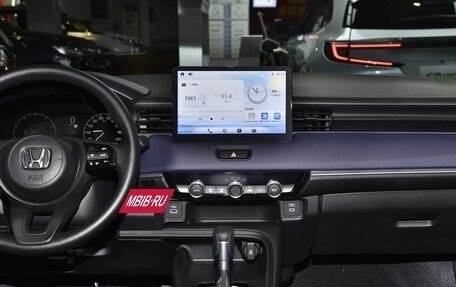 Honda Vezel, 2025 год, 2 320 000 рублей, 7 фотография