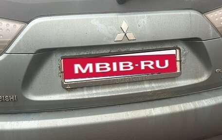Mitsubishi Outlander III рестайлинг 3, 2007 год, 660 000 рублей, 10 фотография