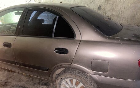 Nissan Almera, 2005 год, 200 000 рублей, 2 фотография