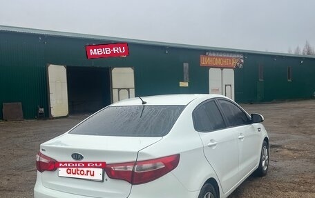 KIA Rio III рестайлинг, 2012 год, 660 000 рублей, 3 фотография