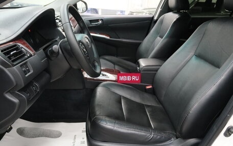 Toyota Camry, 2013 год, 1 839 000 рублей, 7 фотография