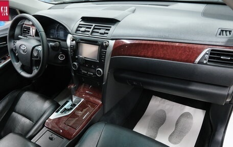 Toyota Camry, 2013 год, 1 839 000 рублей, 21 фотография