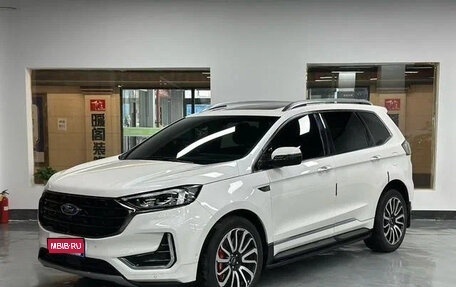 Ford Edge II рестайлинг, 2021 год, 2 800 000 рублей, 1 фотография