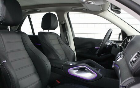 Mercedes-Benz GLE, 2025 год, 16 000 000 рублей, 31 фотография